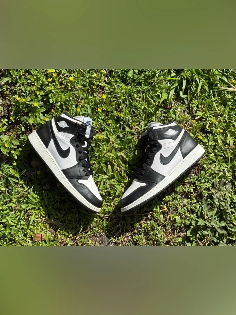 Jordan 1 Retro High OG Black and White GS Size 6Y Woman’s size 7.5